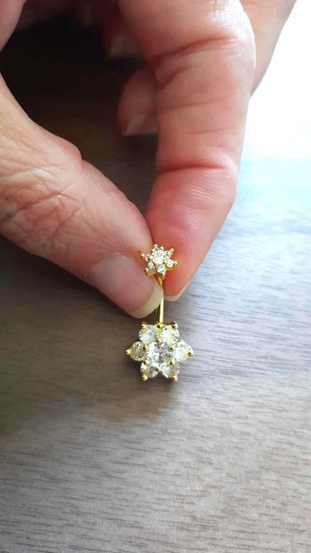 Piercing nombril doré double fleur zircon – neuf