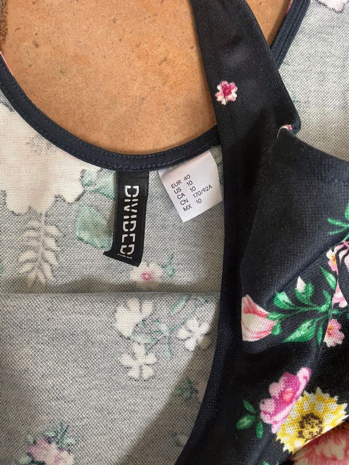 Robe h&m taille 40 - photo numéro 3