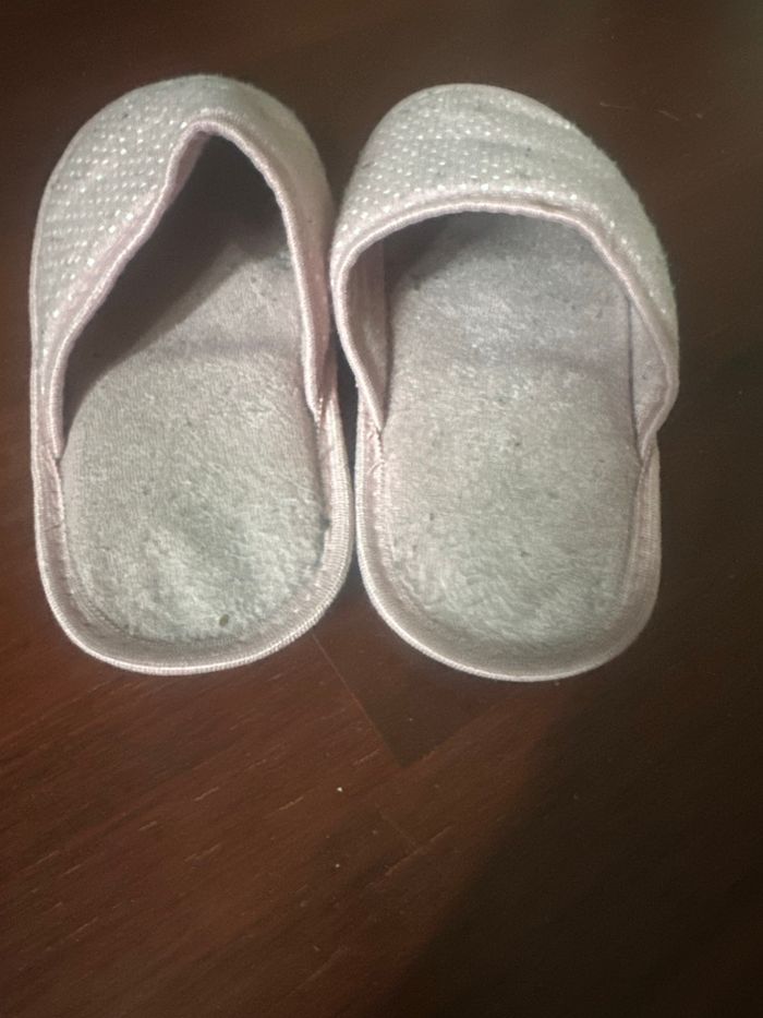 Chaussons rose - photo numéro 2