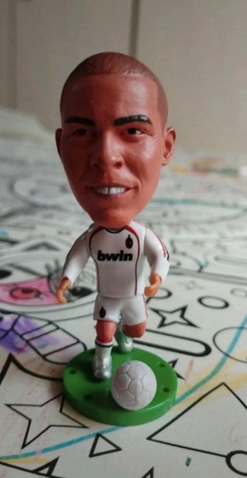 Petite figurine foot neuve Ronaldo R9 Fenomeno Milan AC