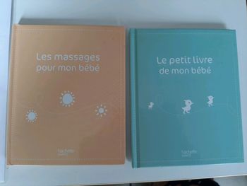 Lot de 2 livres: les massages pour mon bébé et le petit livre de mon bébé neufs