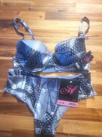 Ensemble  soutien gorge 85c culotte satiné gris taille m