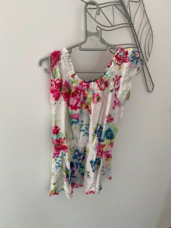 Robe benetton fille été fleurs parfait état