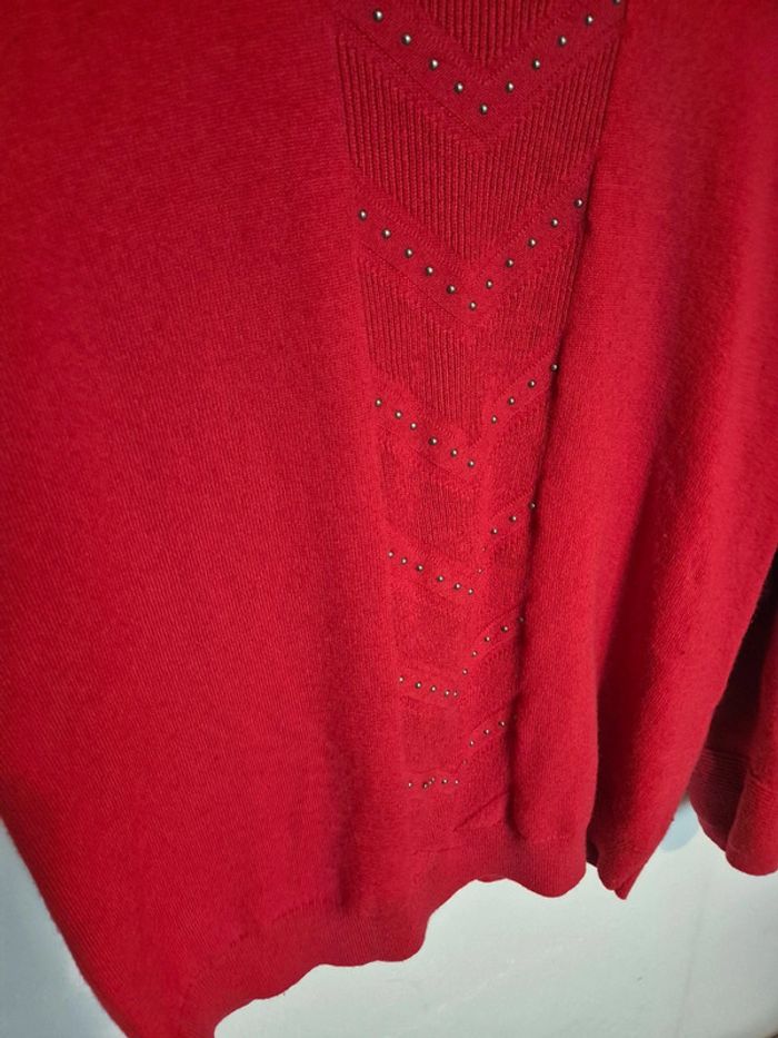 Pull Un jour ailleurs taille 4 - photo numéro 9