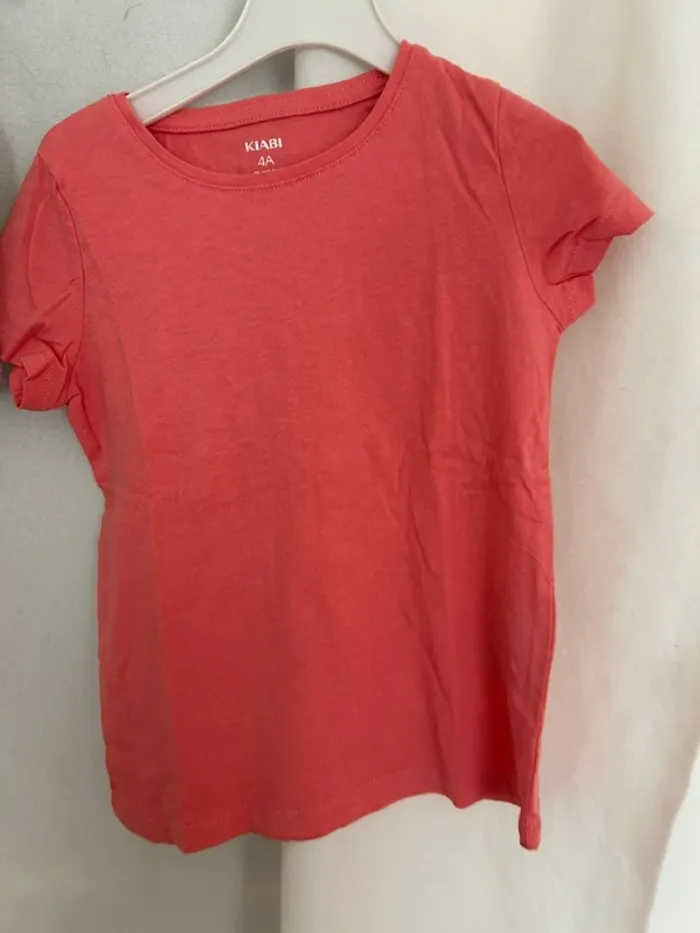Ensemble short et t shirt - photo numéro 2