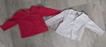 Lot gilets fille léger 6 mois