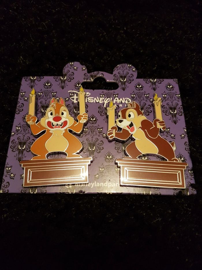 Pin's Disneyland Paris Phantom Manor Tic et Tac