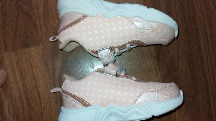 Basket Minnie Mouse Disney neuve P.25 - photo numéro 7