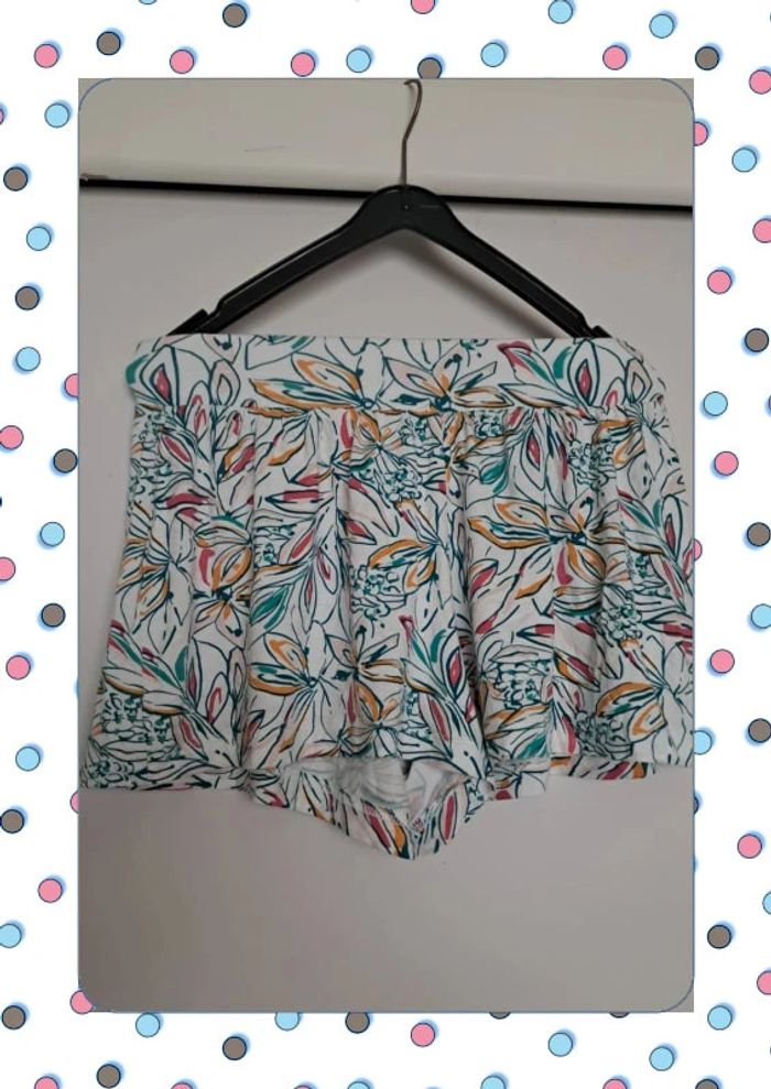 Short léger taille xs neuf