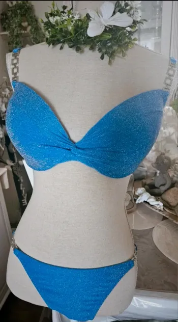 Maillot de bain 2 pièces bleu pailleté Censored Taille 38 et 95 D Neuf