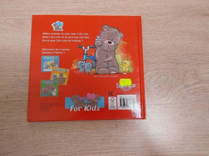 Livre Arthur est un peu malade. - photo numéro 2