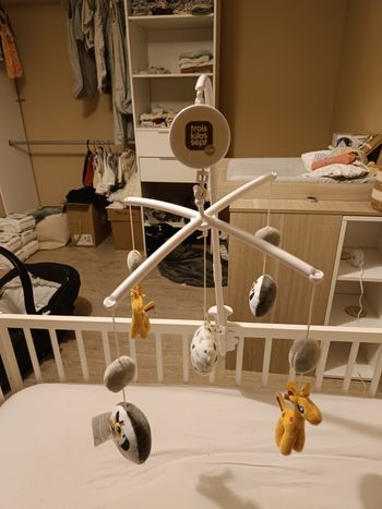 Mobile Trois Kilos Sept Jungle