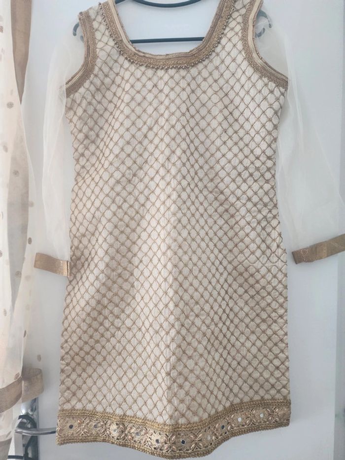 Pakistani dress / outfit - photo numéro 4