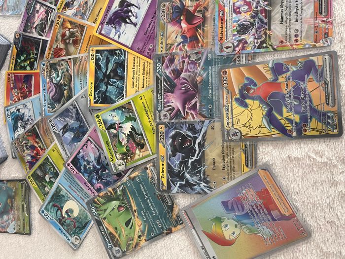 Coffret "Maître Dresseur" : Le Pack Ultime (66 Cartes + Pokébox) - photo numéro 4