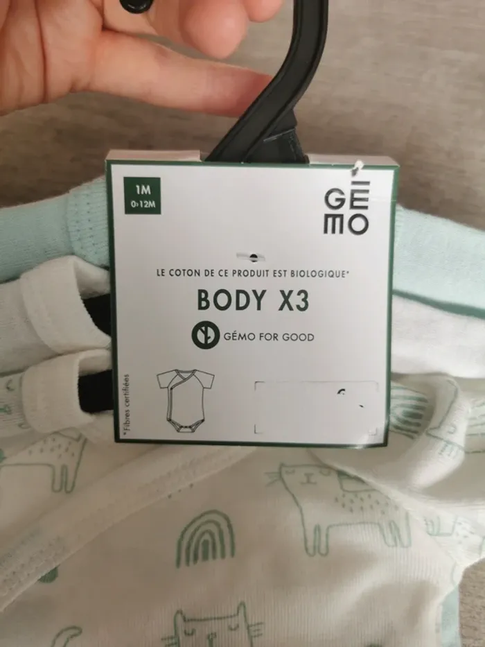 Lot de 3 body 1 mois gemo - photo numéro 5