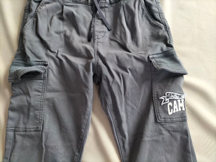 💙 Pantalon cargo marine - Camps United - 14 ans - En excellent état 💙 - photo numéro 2