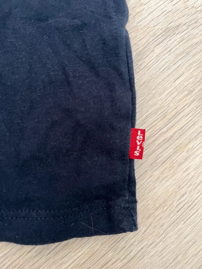 T shirt levîs Marine taille 6 mois - photo numéro 3