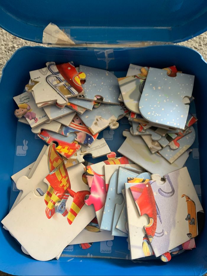 Puzzle Calimero + valise de 4 puzzles offerte - photo numéro 4