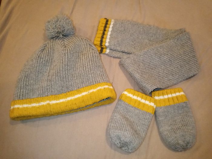 Bonnet moufles écharpe Verbaudet 12 18 mois