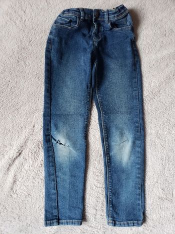 Jean troué coupe Slim taille 7 ans