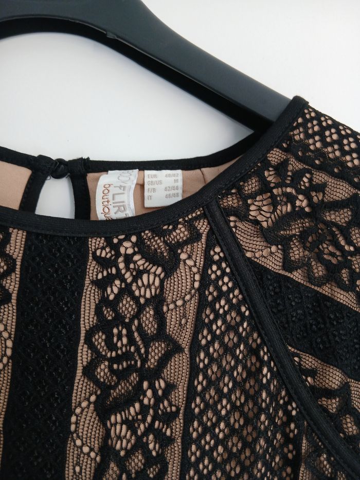 Robe noire - photo numéro 2