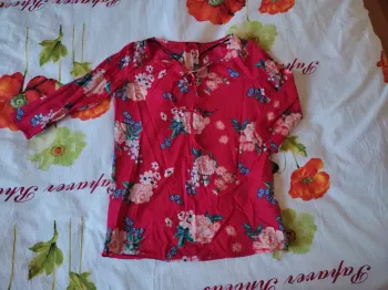 Blouse fleurie manches 3/4