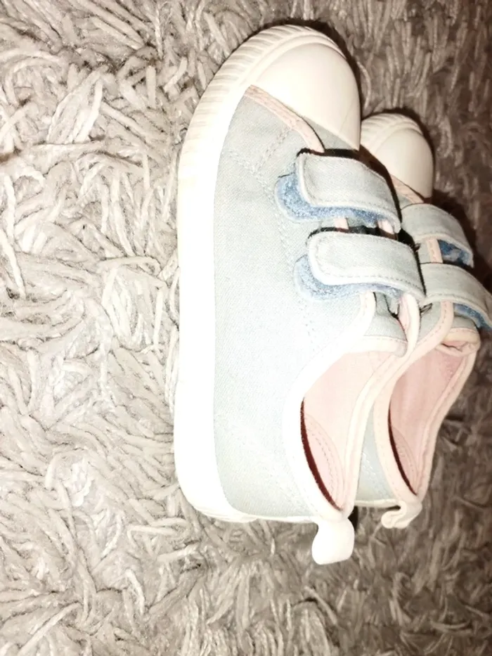 Chaussures pointure 28 - photo numéro 2
