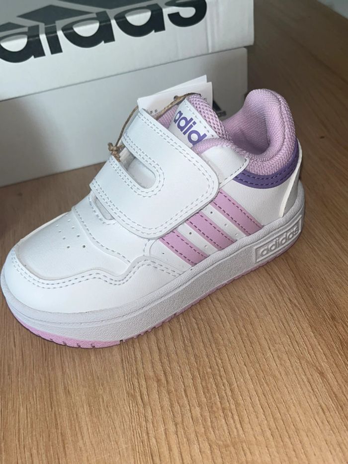 Baskets , Adidas , Filles , Blanc , Rose , Taille 23 , neuves - photo numéro 5