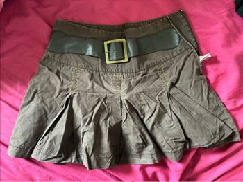 Jupe marron cache-cache T38 - 4€