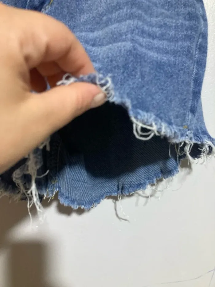 Short en jean taille haute effet usé – Taille S - photo numéro 2