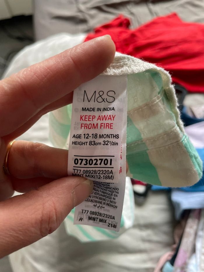 Tunique M&S taille 12/18 mois - photo numéro 4