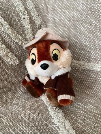 Peluche doudou 18cm Disney tic et tac écureuil explorateur chapeau marron très bon état