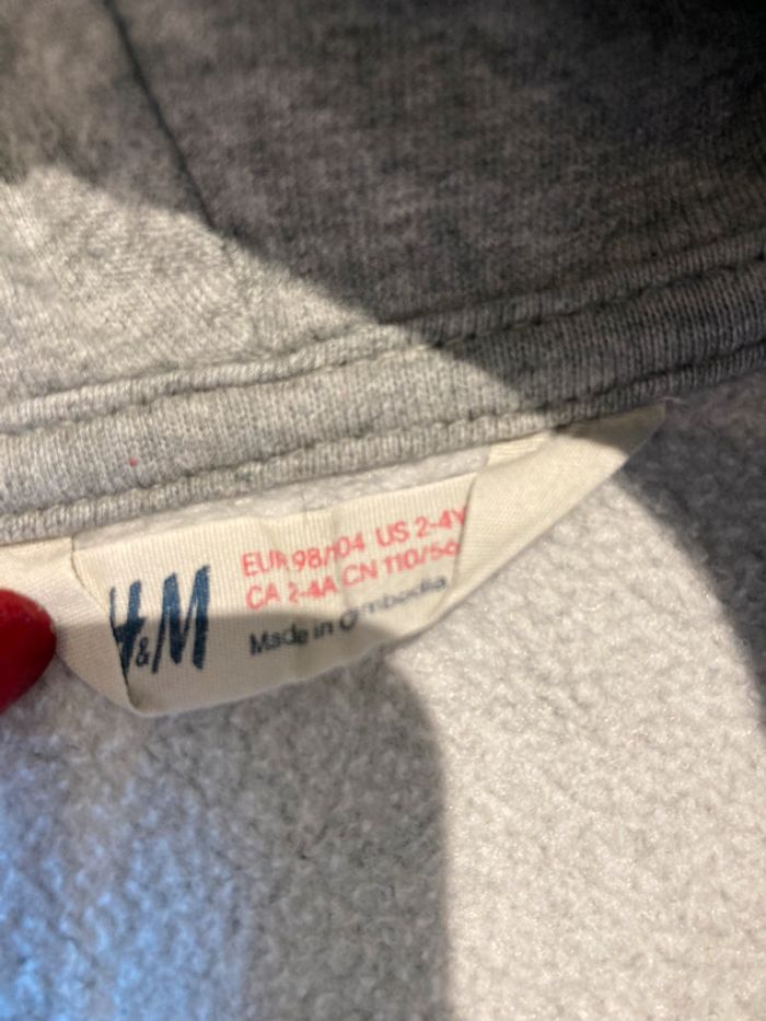 Pull à capuche - photo numéro 3