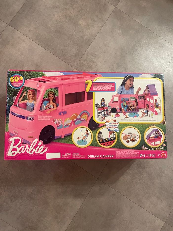 Barbie camping de rêve NEUF