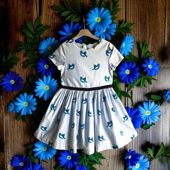 JACADI - ROBE FILLE TYPE PATINEUSE, MOTIF TOURTERELLES & ENCOLURE VAGUES 8A