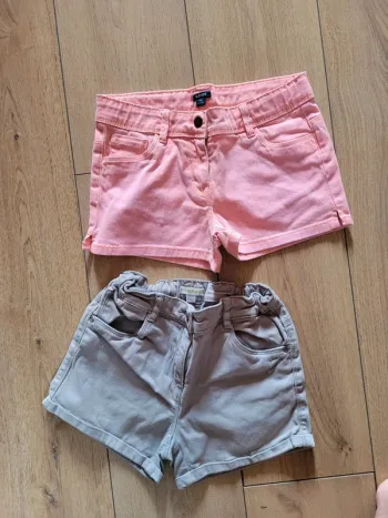 Lot 2 shorts en jean 12 ans tbe