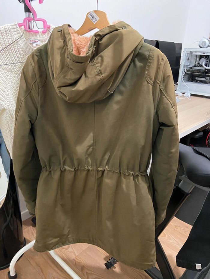 Parka bien chaude - photo numéro 3