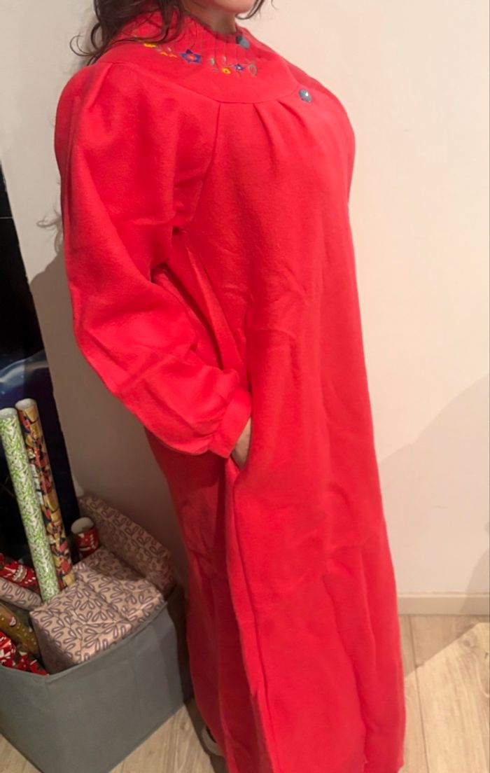 Robe de chambre rose à fleurs - photo numéro 4