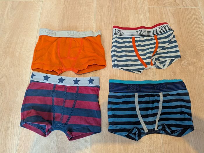 Boxers Petit Bateau taille 3 ans