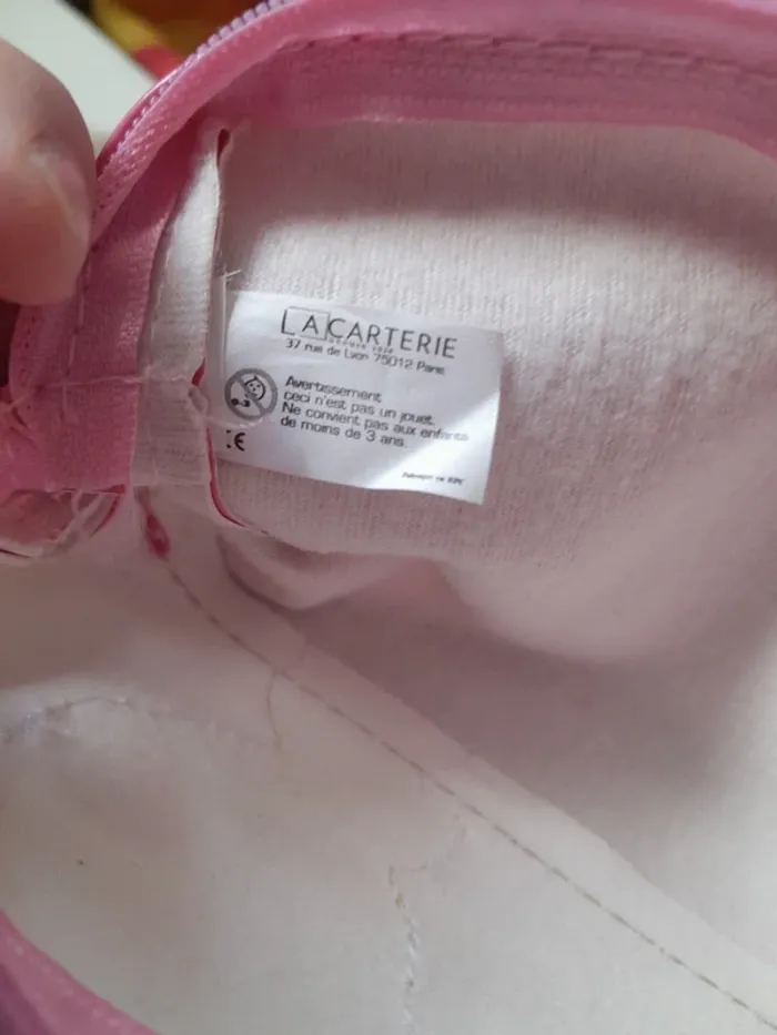 Petite trousse prénom " Océane " Neuf, jamais servis. - photo numéro 4