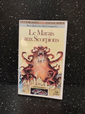 Livre dont vous êtes le héros le marais aux scorpions