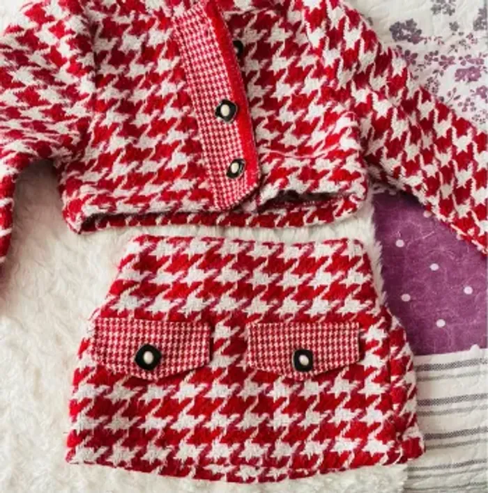 Ensemble bébé veste jupe et béret - photo numéro 2