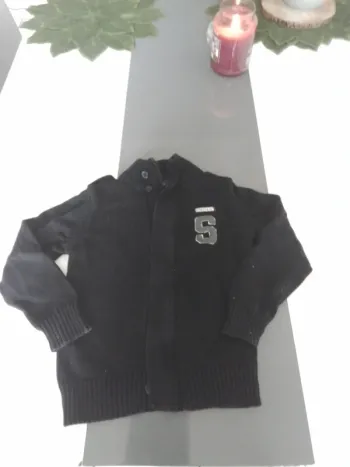 Gilet noir 5 ans