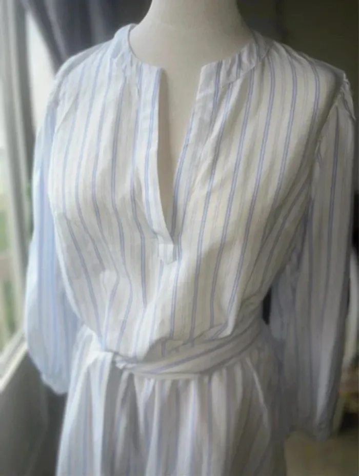 Robe chemisier blanc à rayures bleues, taille S, Neuf avec étiquette - H&M - photo numéro 2