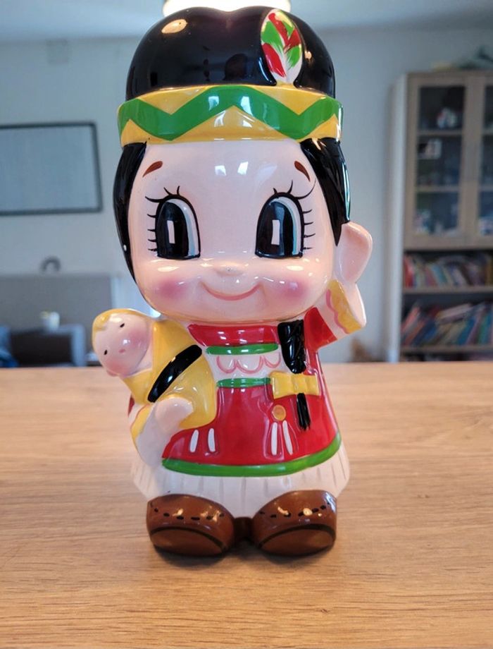 Vends tirelire années 60 indienne et son bebe (un peu plus de 20cm de haut)