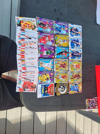 Carte Panini adrenalyn 2020-21 foot