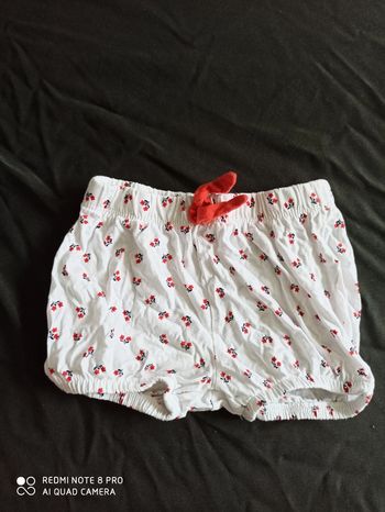 Short à fleurs