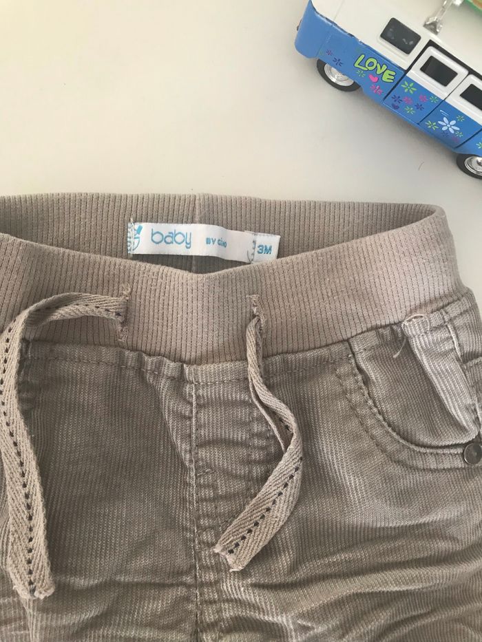 Pantalon 3mois - photo numéro 2