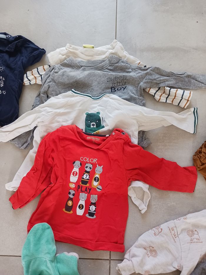 Lot vetement garcon 9 mois - photo numéro 4