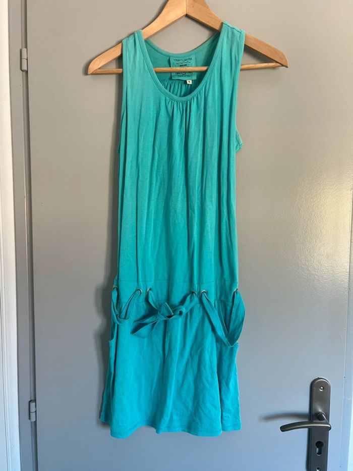 Robe bleue Teddy Smith 16 ans